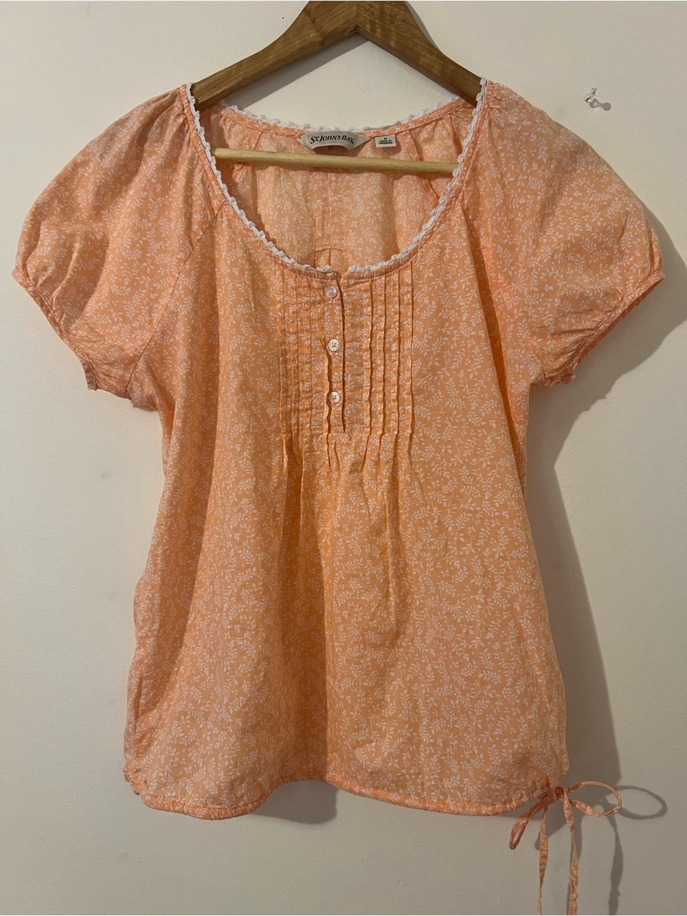 St. John's Bay Peach Floral Pintuck Short Sleeve Blouse